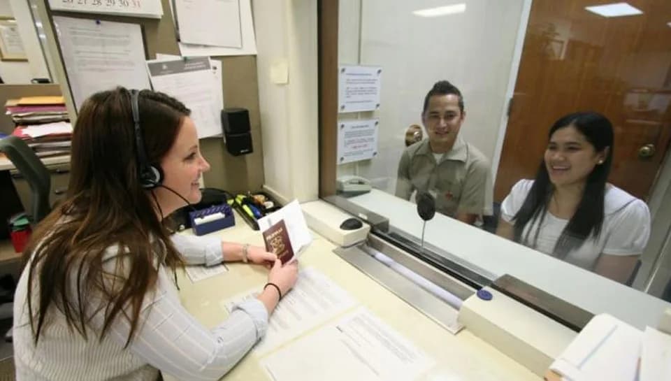 Mülakat Odasında Psikolojik Harp – Sözsüz İletişim ve Stres Yönetimi
